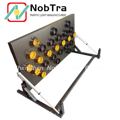 25 Lamps Solar Battery Trailer Mount Remote Control LED Traffic Signal Board CE Certified